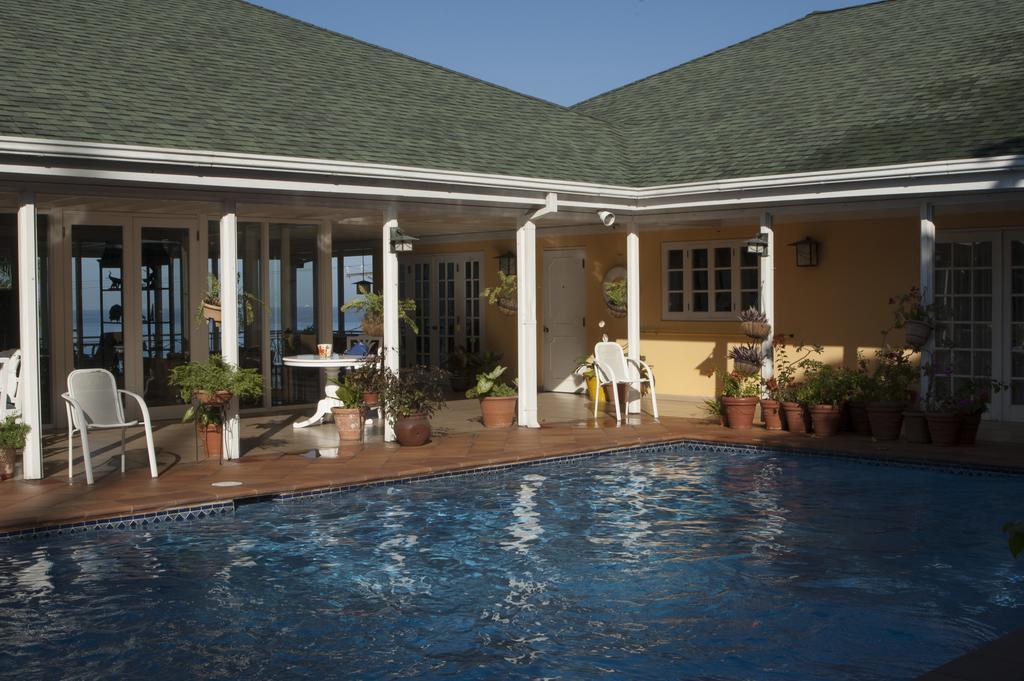 Polkerris Bed & Breakfast 몬테고 베이 외부 사진