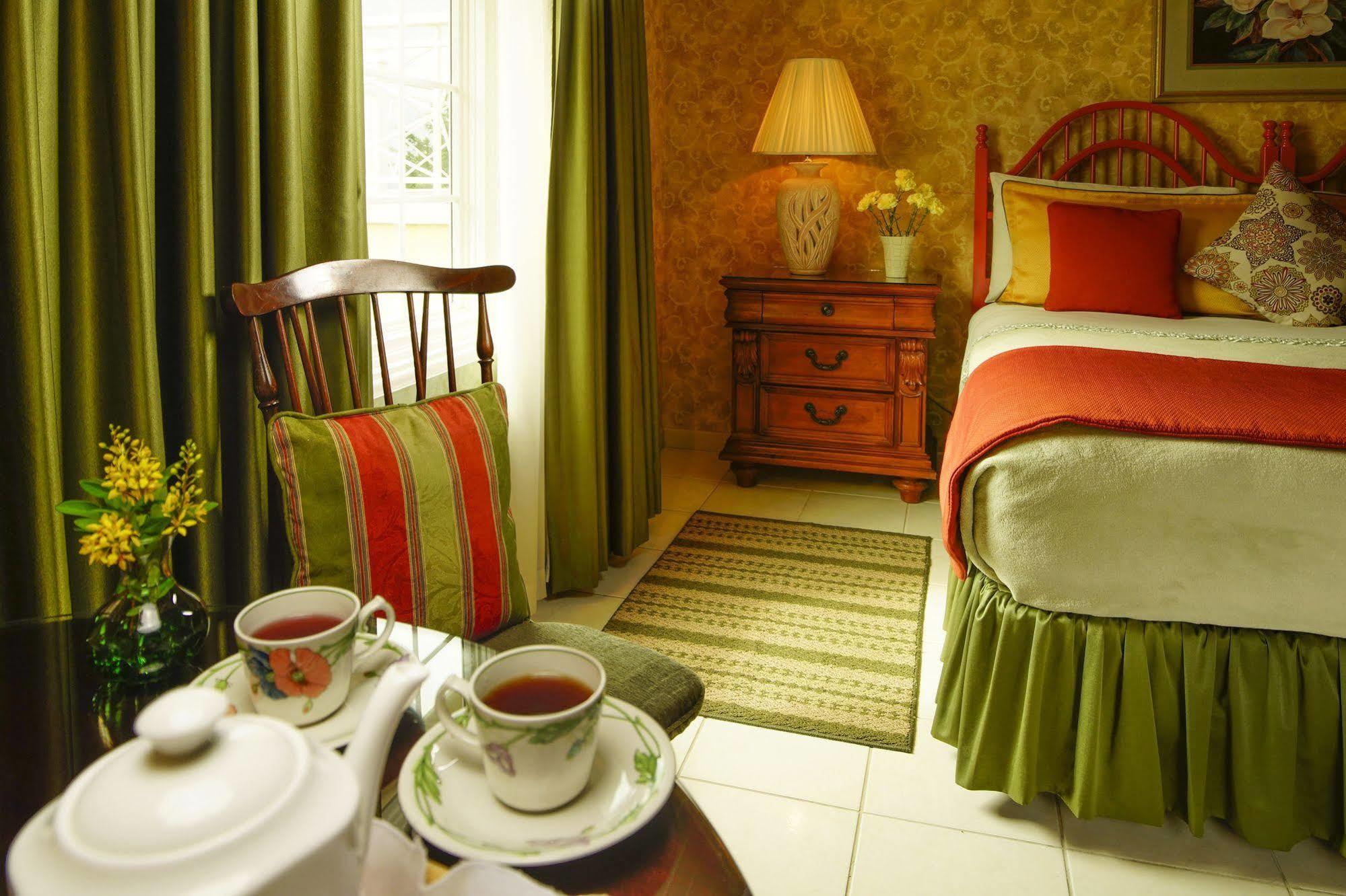 Polkerris Bed & Breakfast 몬테고 베이 외부 사진
